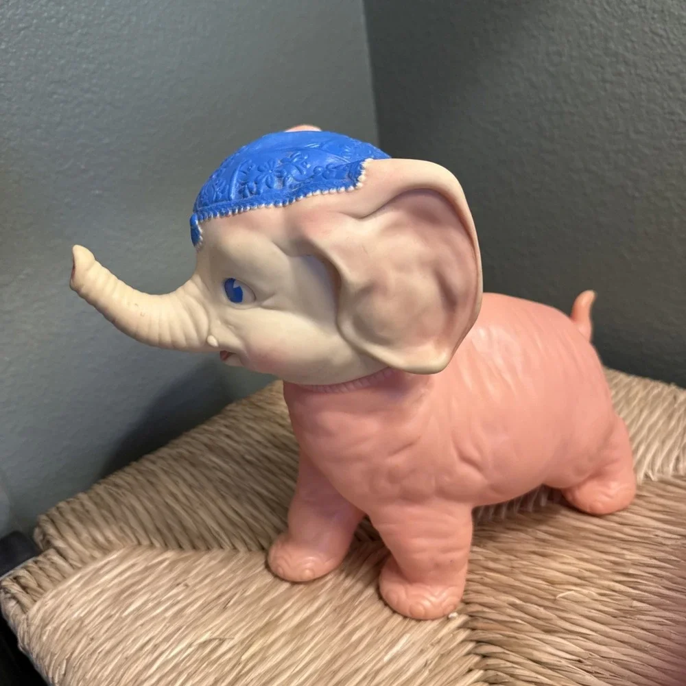 Pink Elephant Squeak Toy Vintage 1960s Circus Collectible The Sun Rubber Co